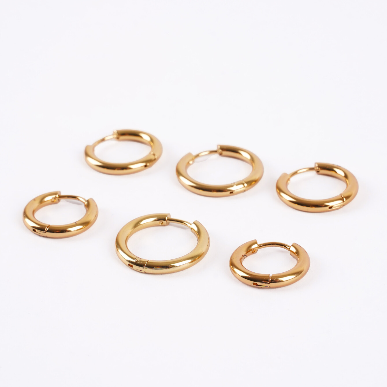 Altın Kaplama Çelik Halka Küpe Seti – 3 Farklı Boy - 