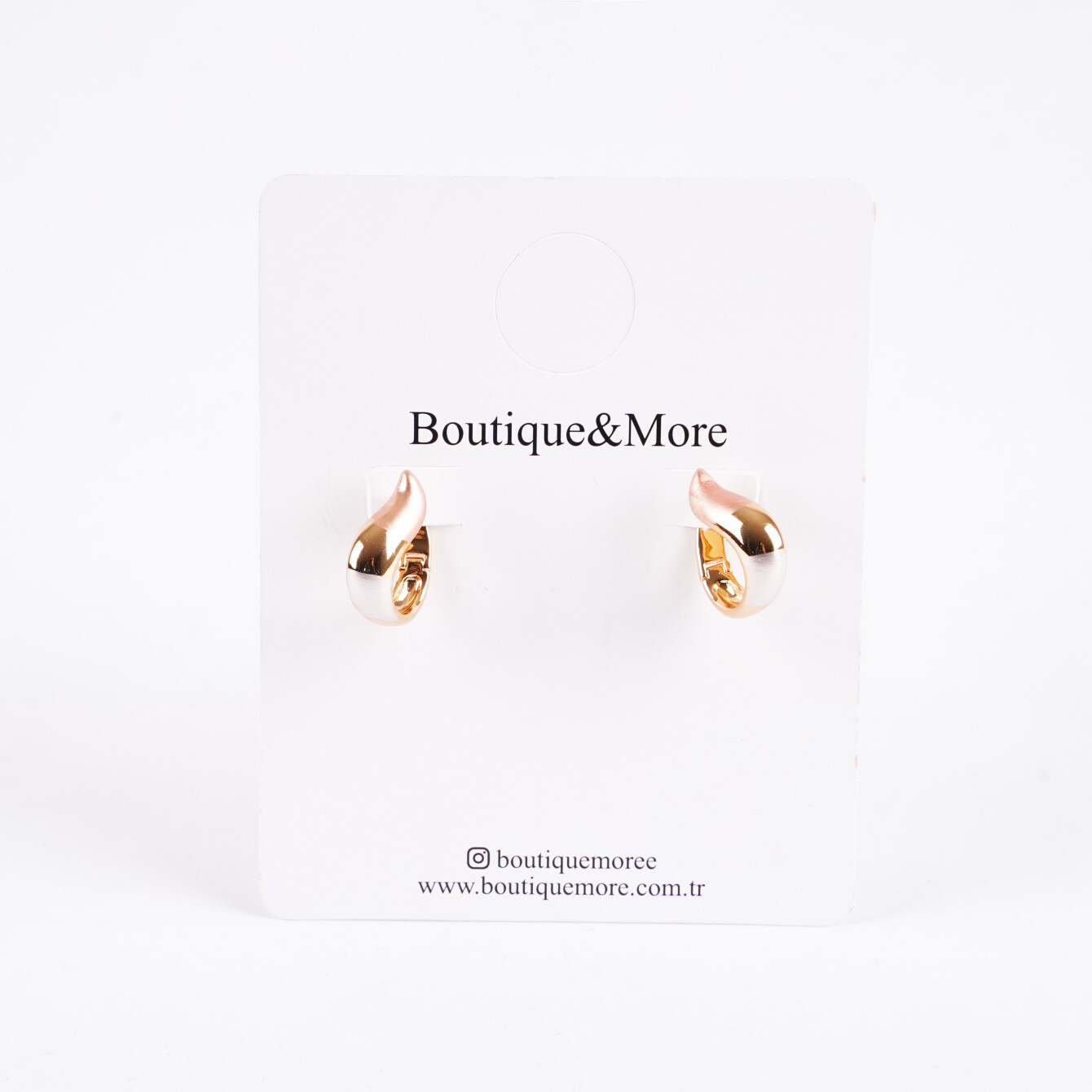 Altın Kaplama Minimalist Küpe - 