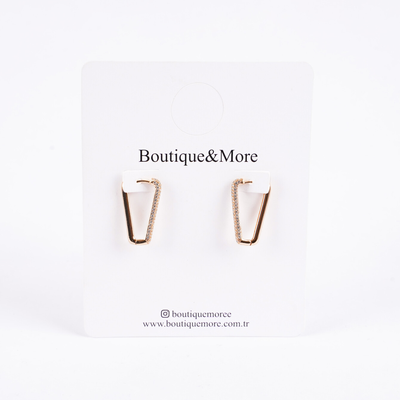 Şık Üçgen Küpe - Günlük ve Özel Kullanım - 